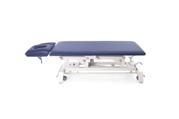 Electrische massagetafel “Prestige” 4 segmenten, 4 wielen | demassagetafel-specialist.nl